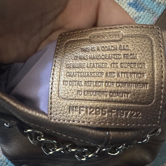 COACH Bronze Copper Metallic Leather Duffle Chain Crossbody Purse/Bag‎ F19722 - Picture 5 of 6